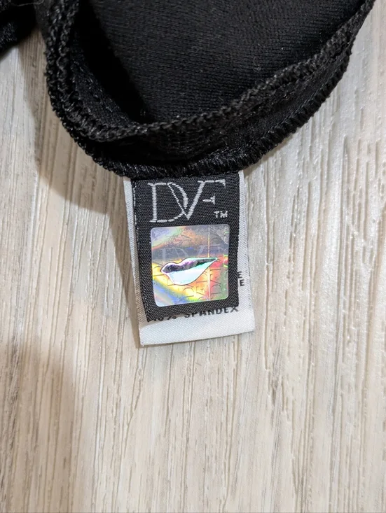 Diane von Furstenberg Black Lace Pencil Skirt - Size 0 - Picture 4 of 8